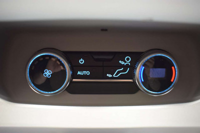 Ford Tourneo Custom Neuwagen