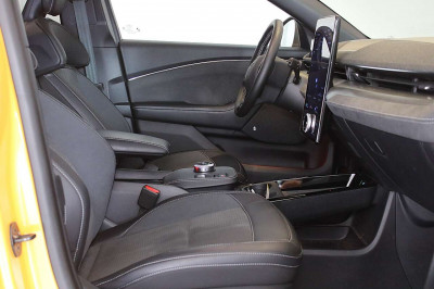 Ford Mustang Mach-E Gebrauchtwagen