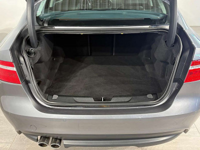 Jaguar XE Gebrauchtwagen