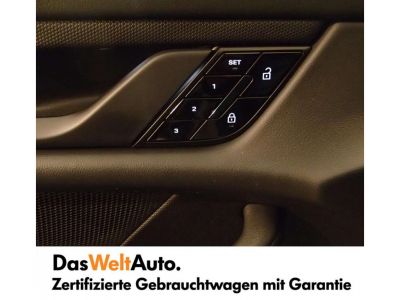 Porsche Taycan Gebrauchtwagen