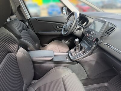 Renault Scénic Gebrauchtwagen Renault Scénic Gebrauchtwagen