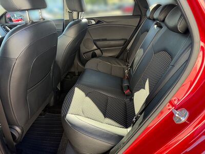 KIA Ceed Gebrauchtwagen KIA Ceed Gebrauchtwagen