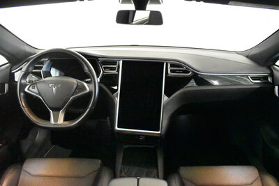 Tesla Model S Gebrauchtwagen