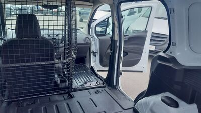 Ford Transit Courier Gebrauchtwagen