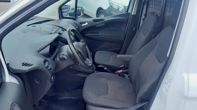 Ford Transit Courier Gebrauchtwagen