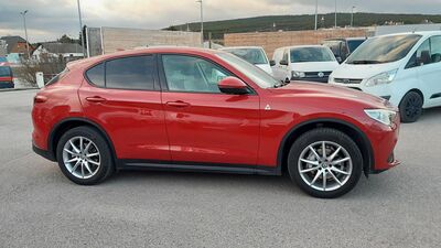 Alfa Romeo Stelvio Gebrauchtwagen