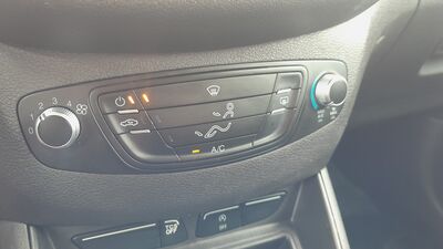 Ford Transit Courier Gebrauchtwagen