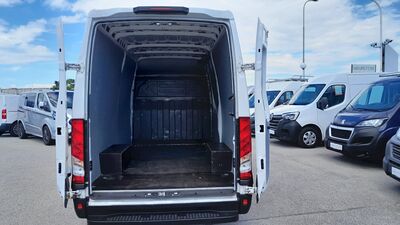 Iveco Daily Gebrauchtwagen