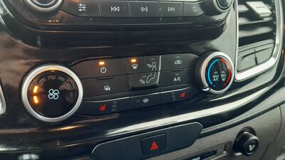 Ford Transit Custom Gebrauchtwagen Ford Transit Custom Gebrauchtwagen