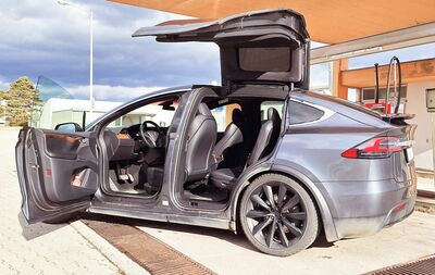 Tesla Model X Gebrauchtwagen Tesla Model X Gebrauchtwagen