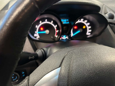 Ford Tourneo Courier Gebrauchtwagen