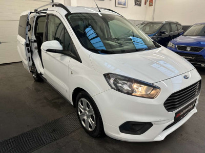 Ford Tourneo Courier Gebrauchtwagen