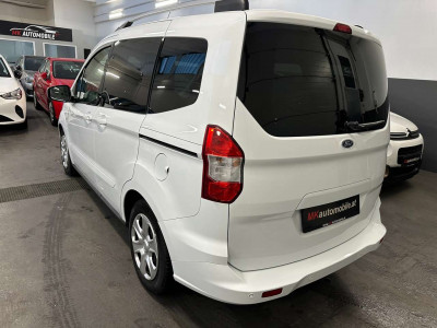 Ford Tourneo Courier Gebrauchtwagen
