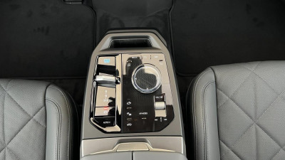 BMW iX Vorführwagen