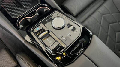 BMW i5 Neuwagen