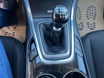 Ford S-MAX Gebrauchtwagen