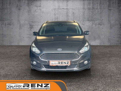 Ford S-MAX Gebrauchtwagen