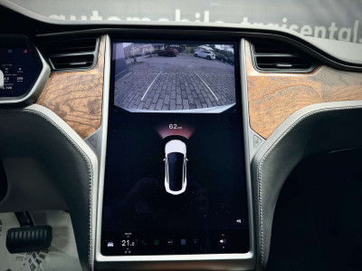 Tesla Model S Gebrauchtwagen