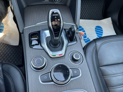 Alfa Romeo Stelvio Gebrauchtwagen Alfa Romeo Stelvio Gebrauchtwagen