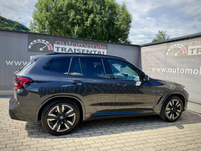 BMW iX3 Gebrauchtwagen BMW iX3 Gebrauchtwagen