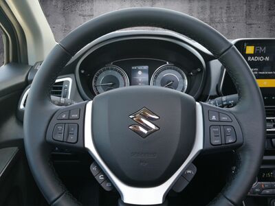 Suzuki S-Cross Vorführwagen