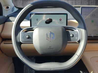 Leapmotor C10 Vorführwagen