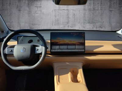 Leapmotor C10 Vorführwagen