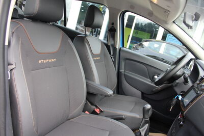 Dacia Sandero Gebrauchtwagen Dacia Sandero Gebrauchtwagen