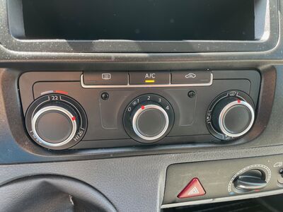 VW Transporter T5 Gebrauchtwagen VW Transporter T5 Gebrauchtwagen