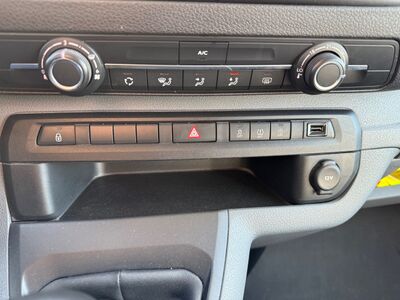 Peugeot Traveller Gebrauchtwagen