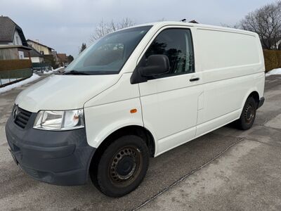 VW Transporter T5 Gebrauchtwagen VW Transporter T5 Gebrauchtwagen
