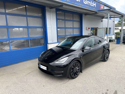 Tesla Model Y Gebrauchtwagen