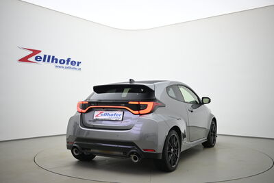 Toyota Yaris Vorführwagen