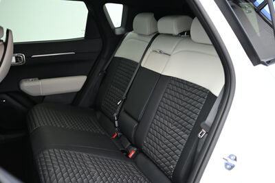 KIA EV4 Gebrauchtwagen KIA EV4 Gebrauchtwagen