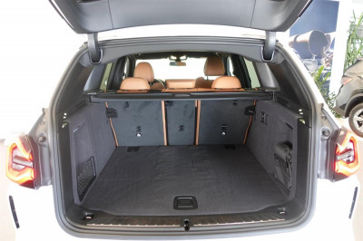 BMW iX3 Gebrauchtwagen