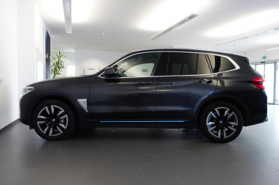 BMW iX3 Gebrauchtwagen BMW iX3 Gebrauchtwagen
