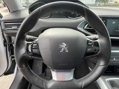 Peugeot 308 Gebrauchtwagen Peugeot 308 Gebrauchtwagen