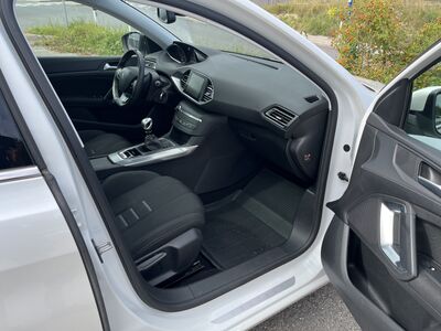 Peugeot 308 Gebrauchtwagen Peugeot 308 Gebrauchtwagen