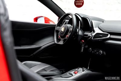 Ferrari 458 Gebrauchtwagen Ferrari 458 Gebrauchtwagen