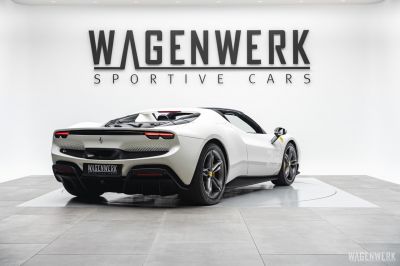 Ferrari 296 Gebrauchtwagen Ferrari 296 Gebrauchtwagen