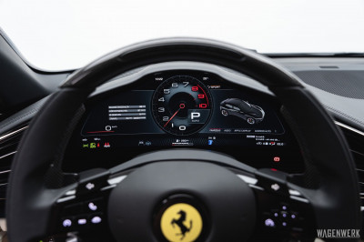 Ferrari Purosangue Tageszulassung