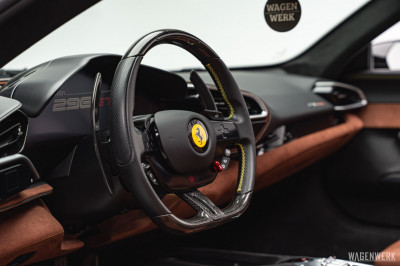 Ferrari 296 Gebrauchtwagen