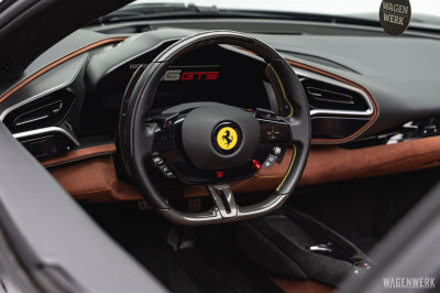 Ferrari 296 Gebrauchtwagen
