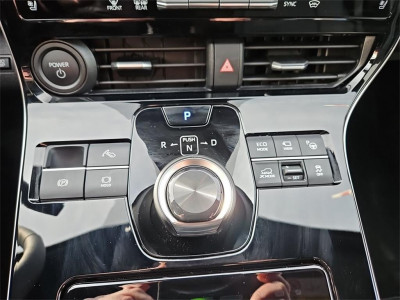 Toyota bZ4X Vorführwagen