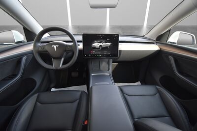 Tesla Model Y Gebrauchtwagen