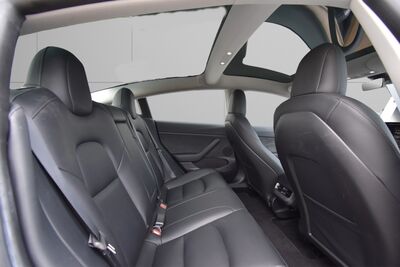 Tesla Model 3 Gebrauchtwagen