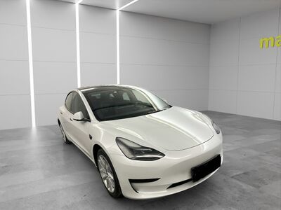 Tesla Model 3 Gebrauchtwagen