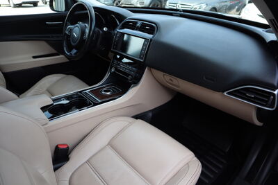 Jaguar XE Gebrauchtwagen Jaguar XE Gebrauchtwagen