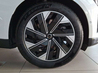 Volvo ES90 Neuwagen