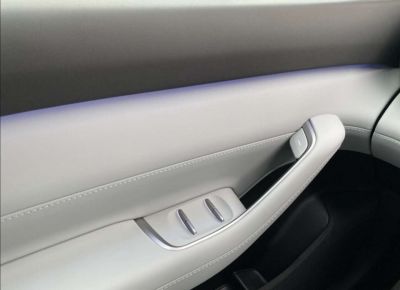 NIO EL6 Vorführwagen